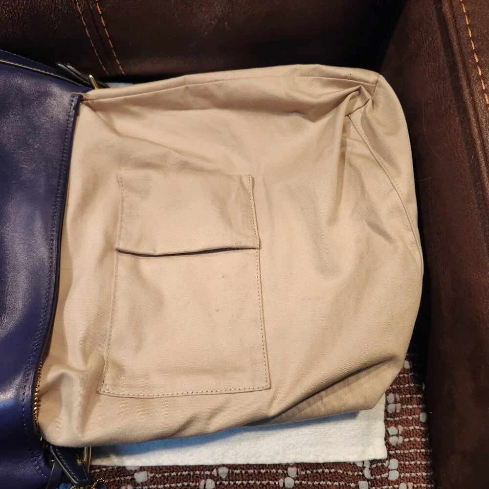 Coach Legacy Leather Large Duffle Horsebit Closure - PURPLE - EUC - Picture 9 of 12